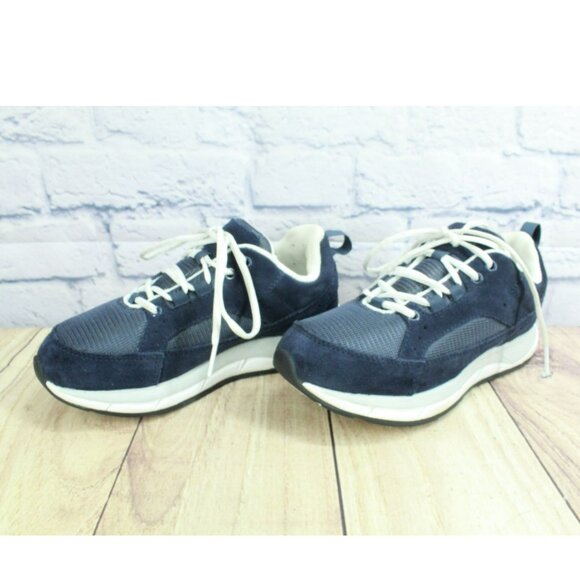 LL Bean Blue Mesh & Suede Lace Up Shock Absorbing Athletic Shoes Size 6 M - Picture 2 of 9